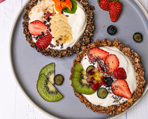Breakfast Chocolate Granola Tarts - Amazingraze USA