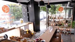 Welcome to our humble abode ! - Amazingraze USA