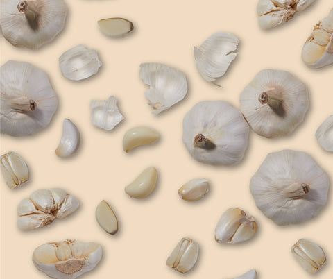 What is Garlic: Benefits, Uses, and Why It’s in Amazin' Graze!