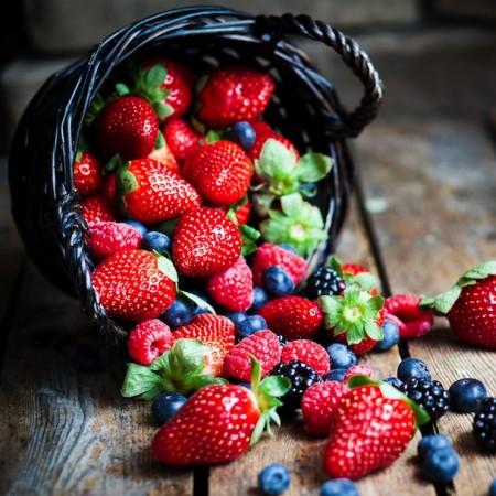 Antioxidants, Free Radicals and Your Health - Amazingraze USA